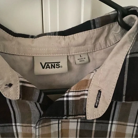 Vans Off The Wall Men’s Large Gold Black Plaid Long Sleeves Button Up Shirt - Picture 3 of 7